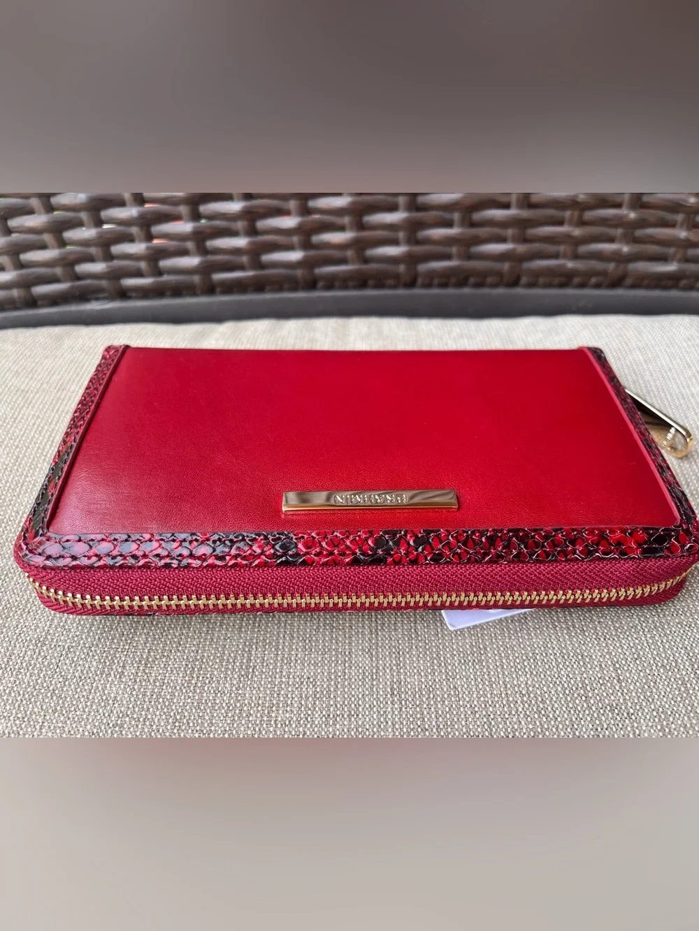 NWT Brahmin SURI in EMBRACE DIETRICH Melbourne Wallet